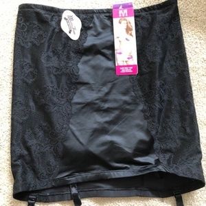 Flexees Maidenform Half Slip
